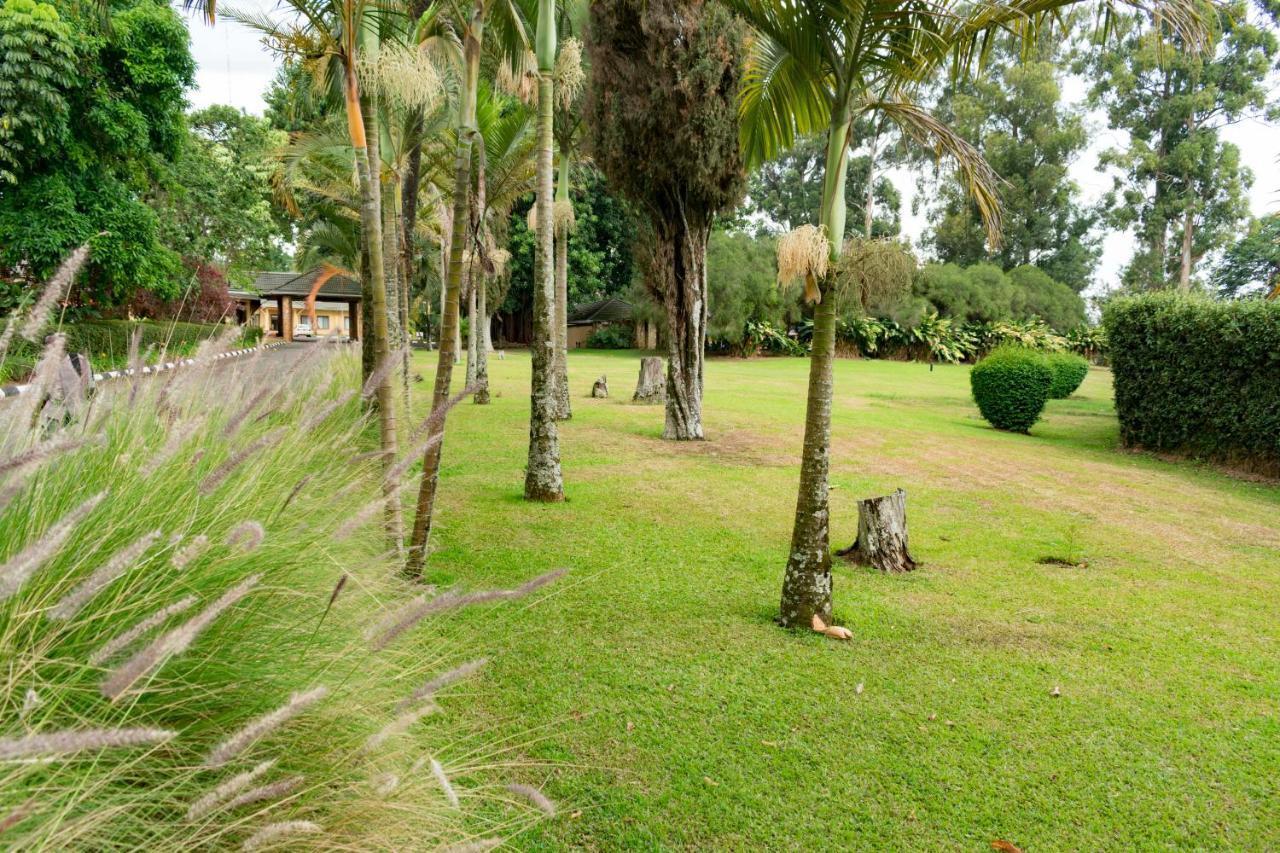Mountains Of The Moon Hotel Fort Portal Exteriér fotografie